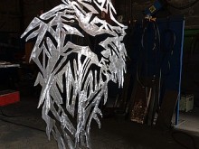 Statue créé avec plasma-découpe